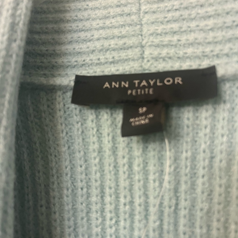 New with Tag. Ann Taylor Mint Green Open Cardigan Small Petite - Picture 4 of 5